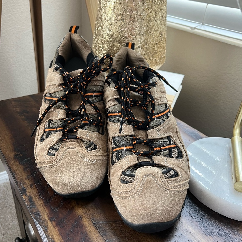 Hiking shoes